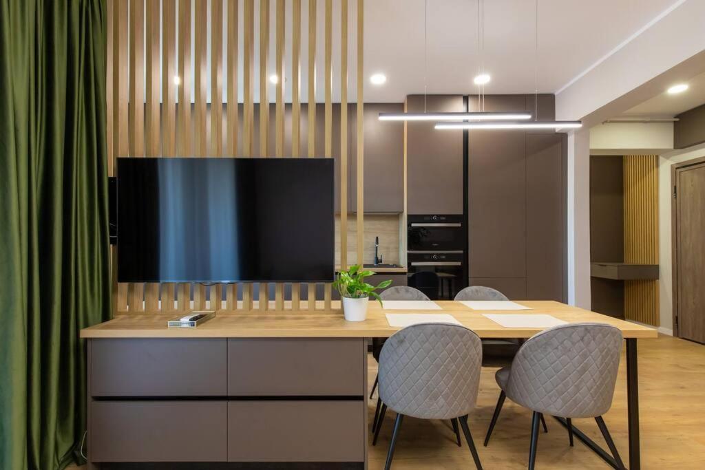 Elegant 2 Bedroom Retreat ブカレスト エクステリア 写真