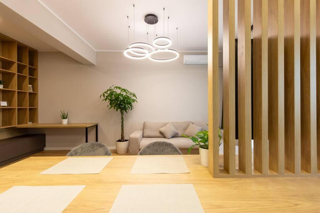 Elegant 2 Bedroom Retreat ブカレスト エクステリア 写真